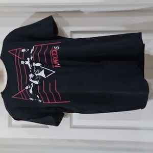 Maroon 5 Black Graphic T-Shirt